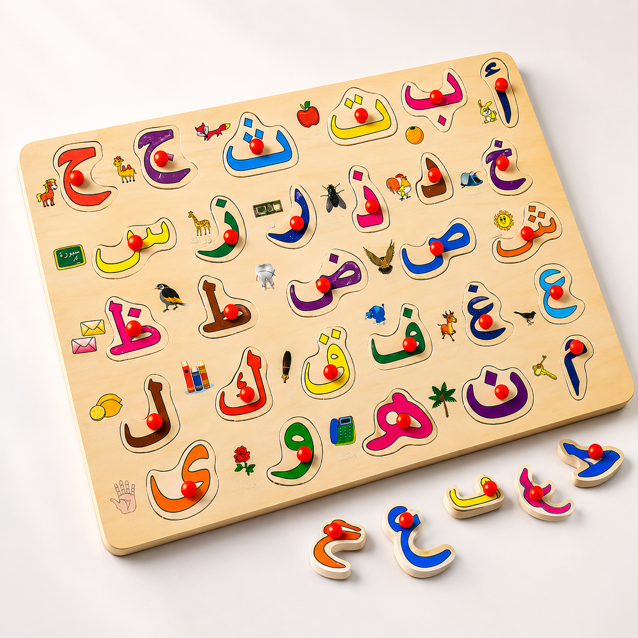 Puzzle alphabet arabe en bois pour enfant avec lettres colorées